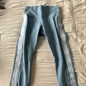 Fabletics powerhold Capri leggings